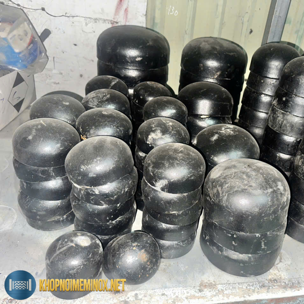 Đầu bịt ống thép DN250