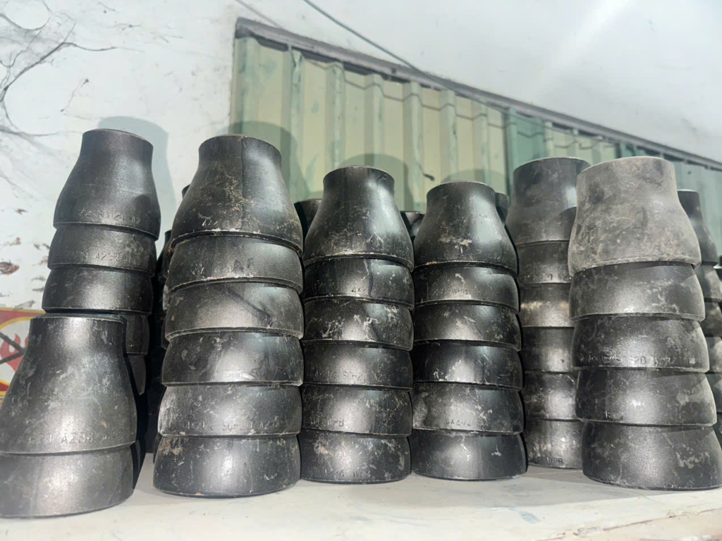 Côn thu thép sẵn hàng tại kho