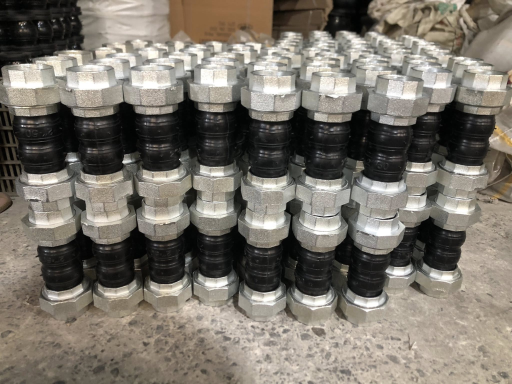 Khớp nối mềm cao su nối ren sẵn hàng ở kho HN và HCM