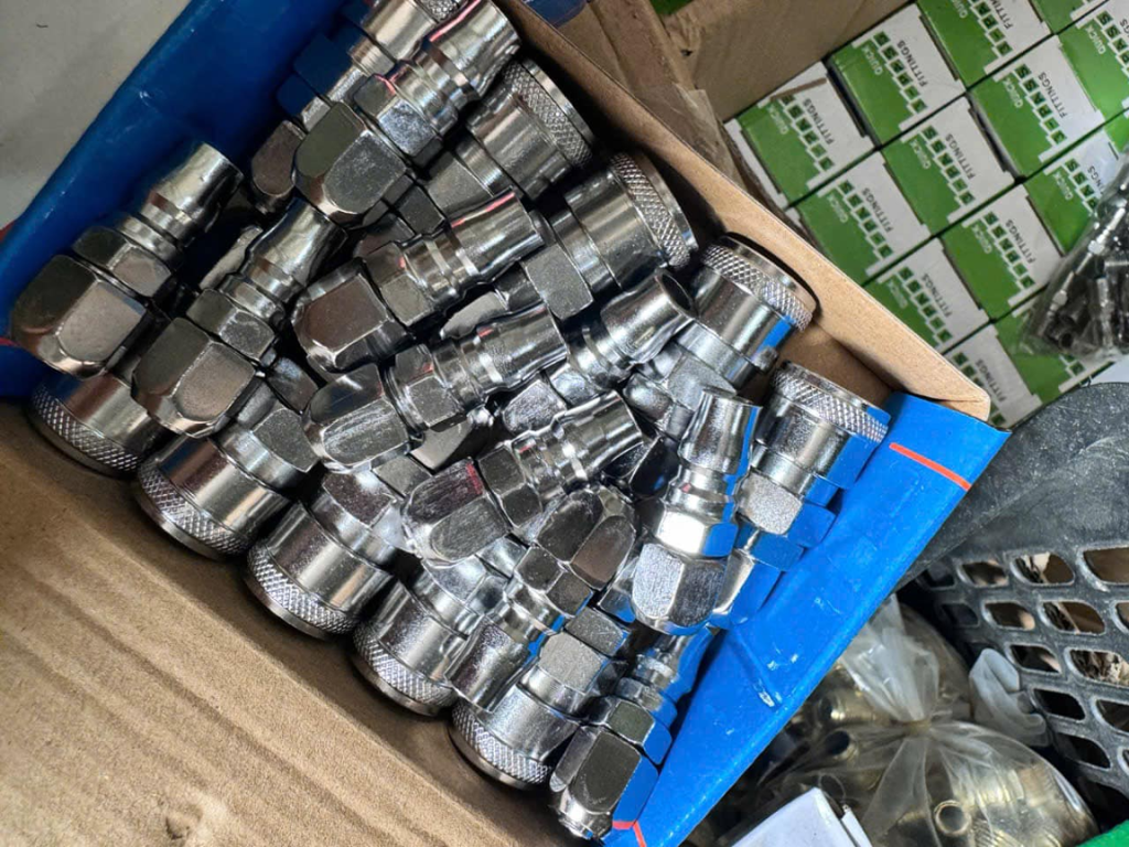 Khớp nối nhanh khí nén inox ảnh đóng thùng