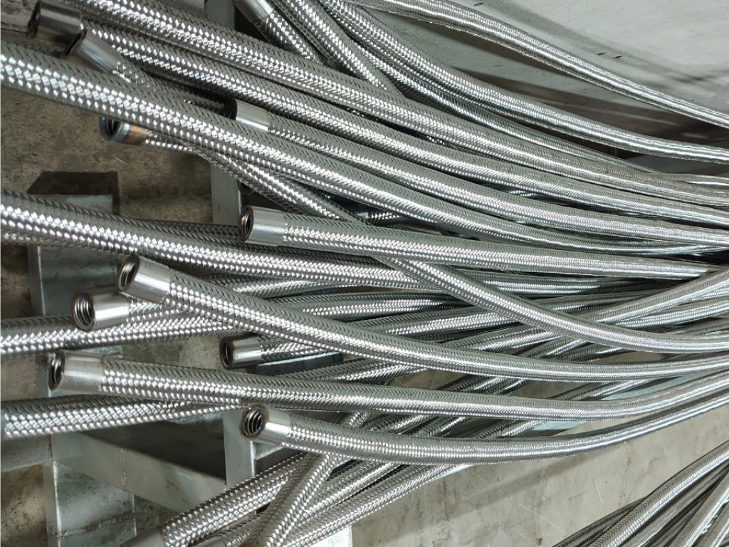 Ống ruột gà inox đa dạng mọi kích thước