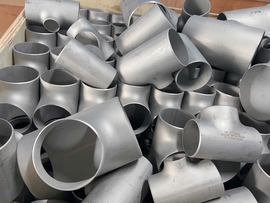 Tê inox ảnh chụp thực tế