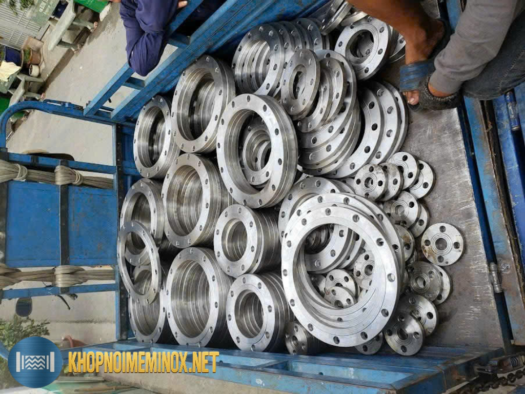 Mặt bích thép mạ kẽm DN600